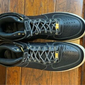 Nike Air Force 1 Sneakers